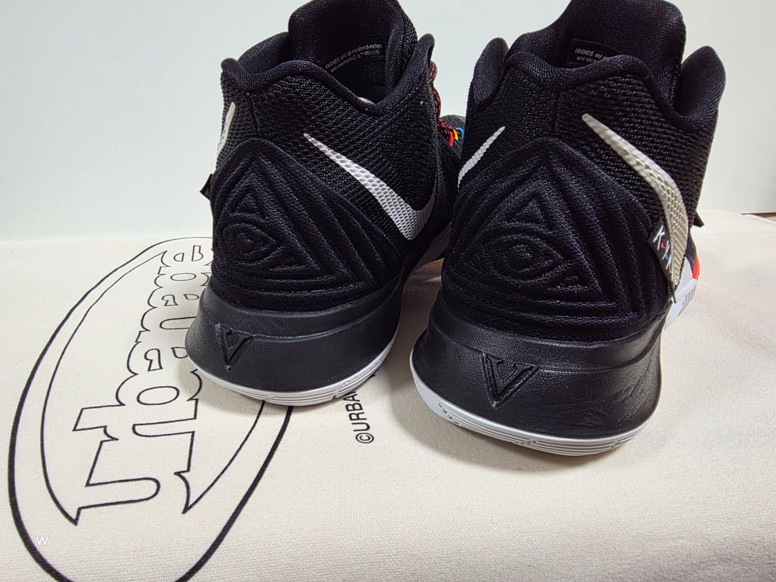 나이키 카이리 5 프렌즈 블랙 [255mm] 상품이미지5