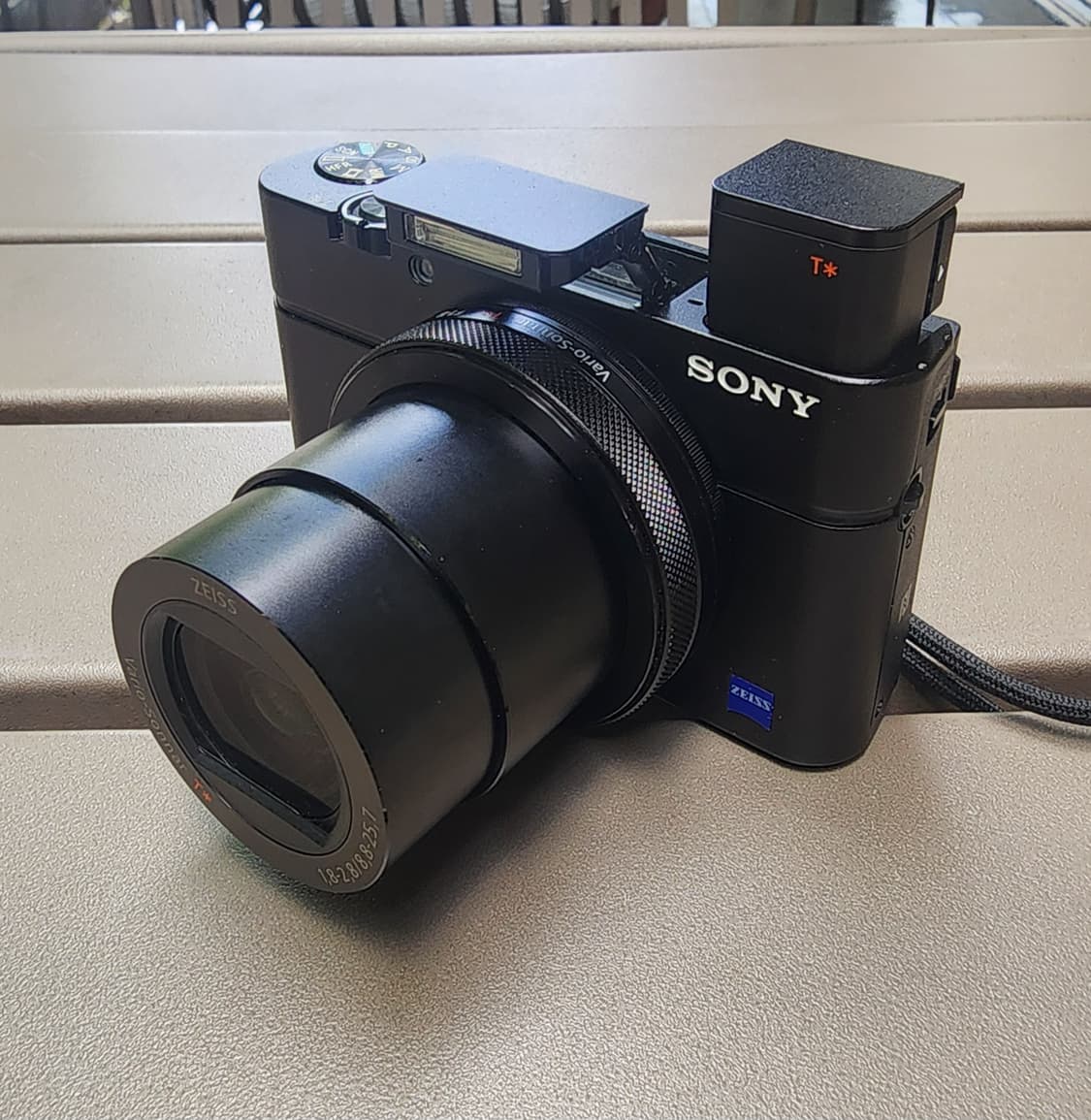 소니 RX100m4 IV  디지털 카메라 판매합니다. 상품이미지1