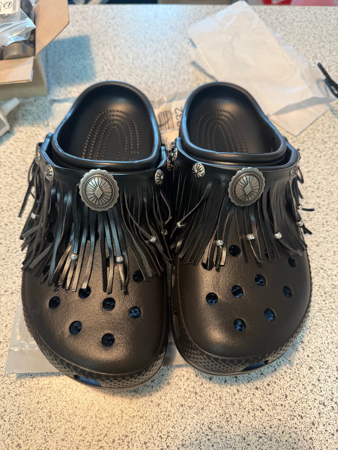 crocs 크록스 블랙 상품이미지1
