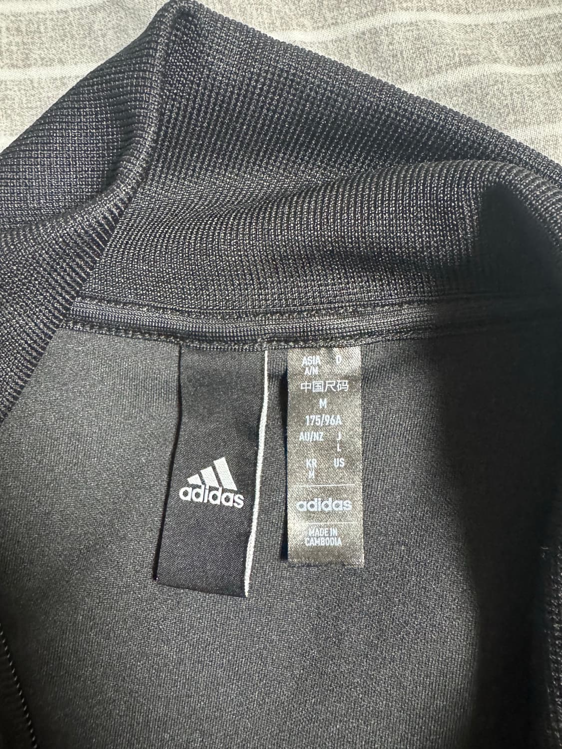 아디다스 트랙탑 상품이미지2