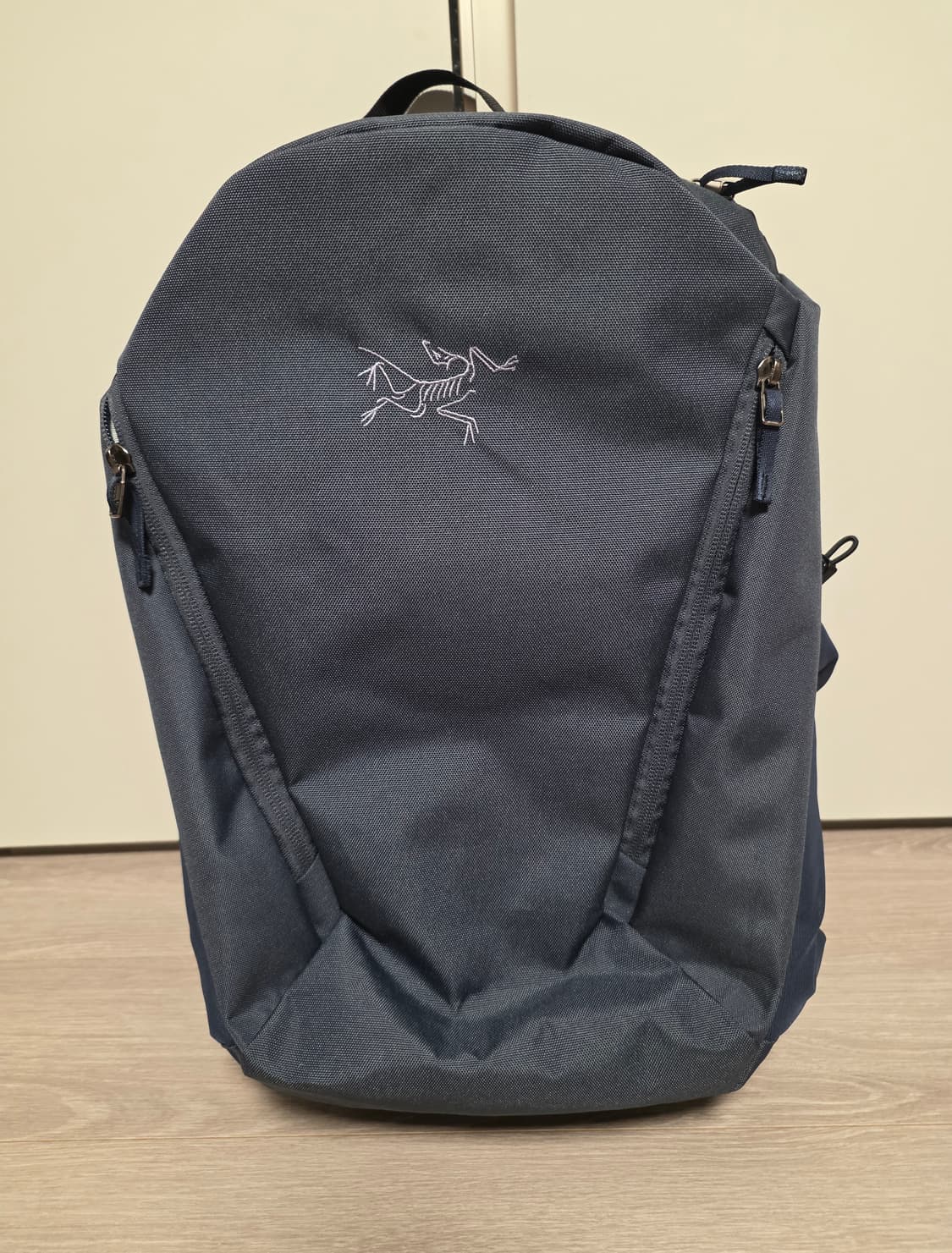 맨티스 26 백팩 Navy (FW22)
 상품이미지1