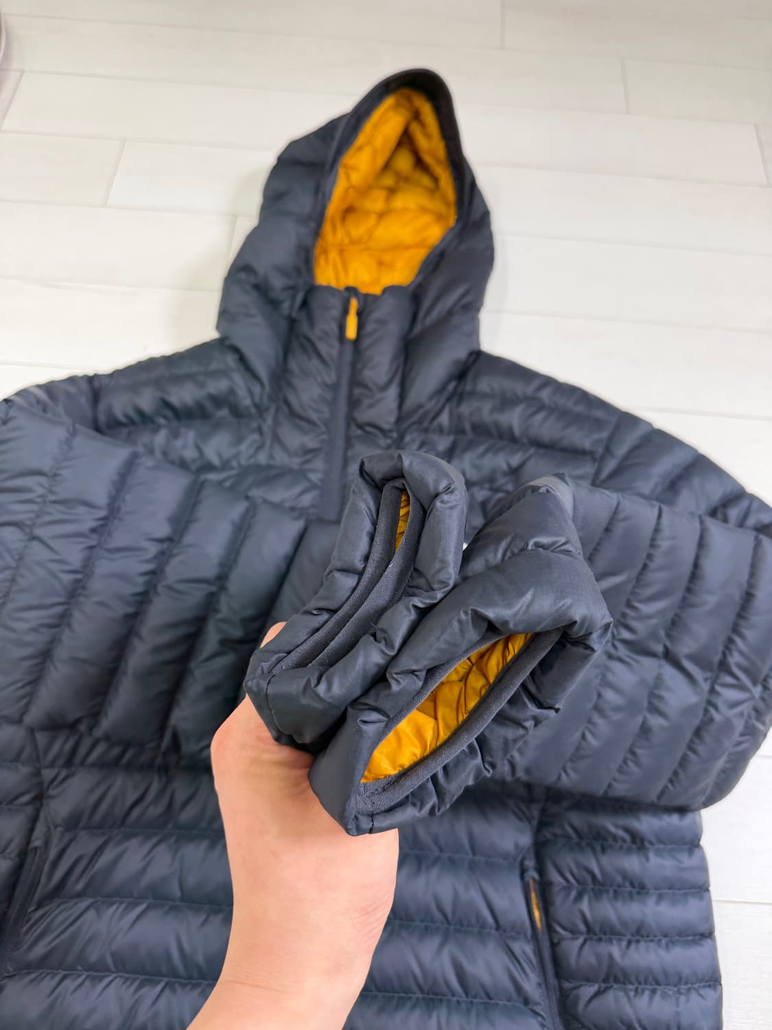 랩 마이크로라이트 벨루가 L 사이즈  상태 8.5/10  사진찍고 절대  상품이미지3