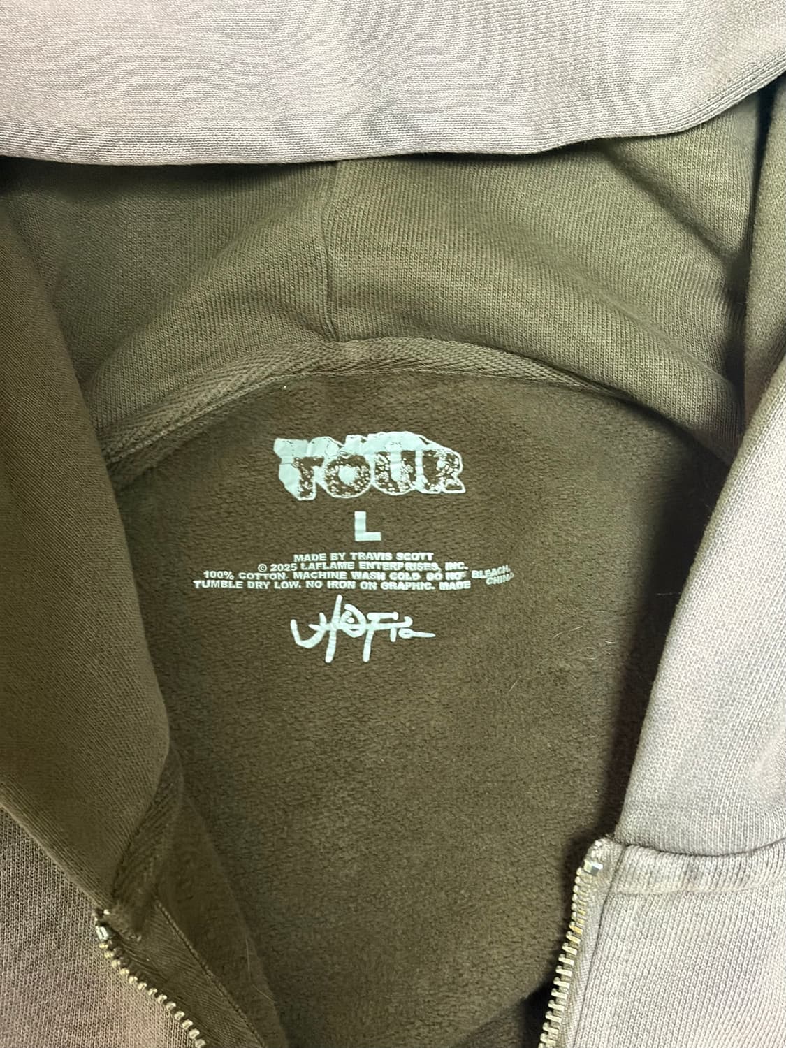 트래비스 스캇 머천 후드집업 상품이미지2