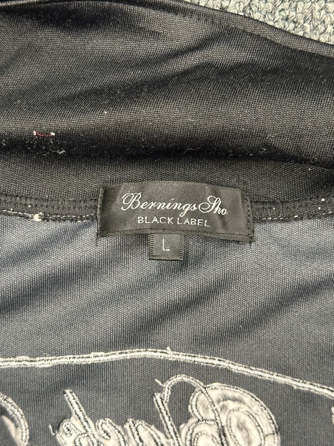 L)Japanese vintage Y2k스컬자수 그레이블랙 트랙탑 져지 상품이미지4