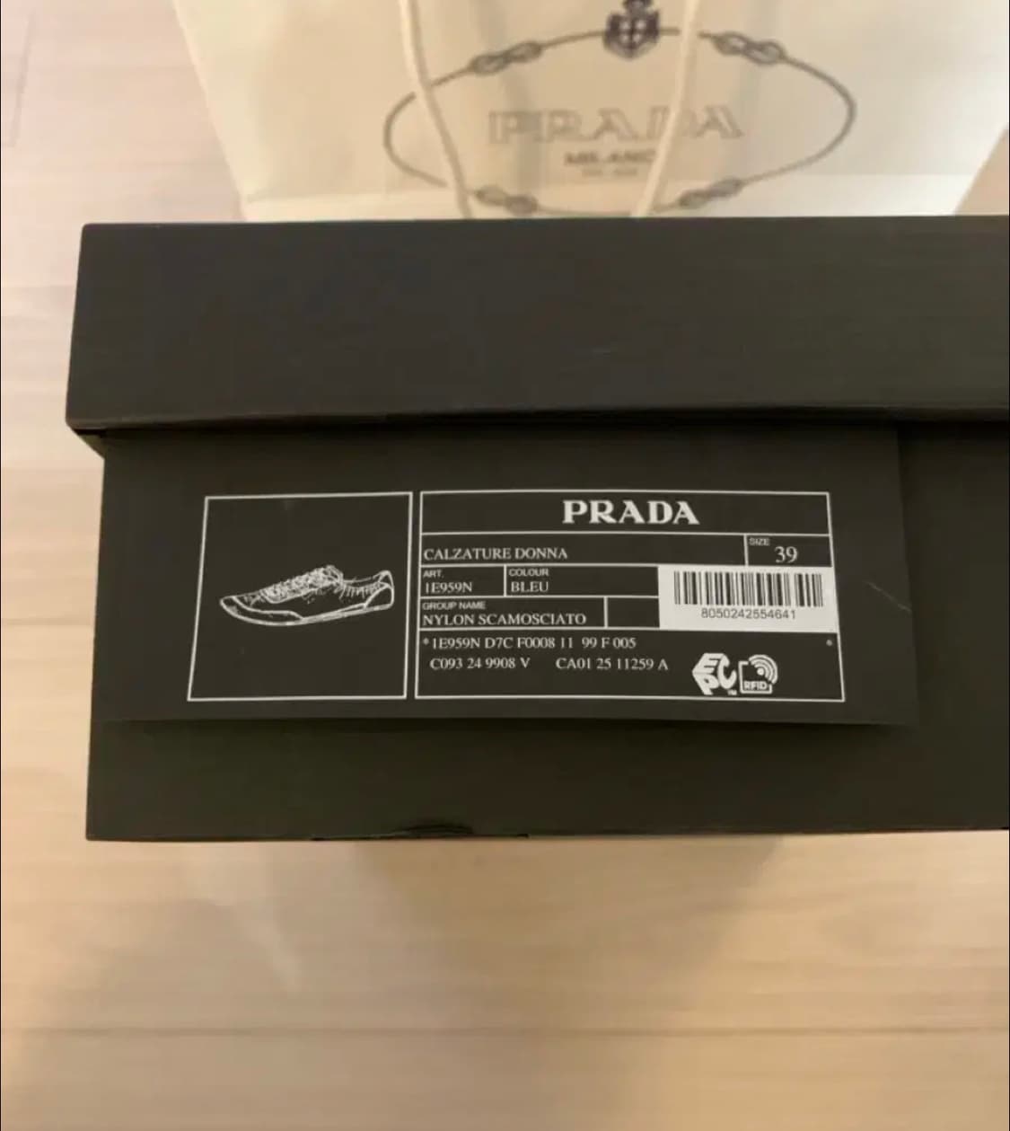 프라다 컬랩스 스니커즈 (39 네이비) 상품이미지5