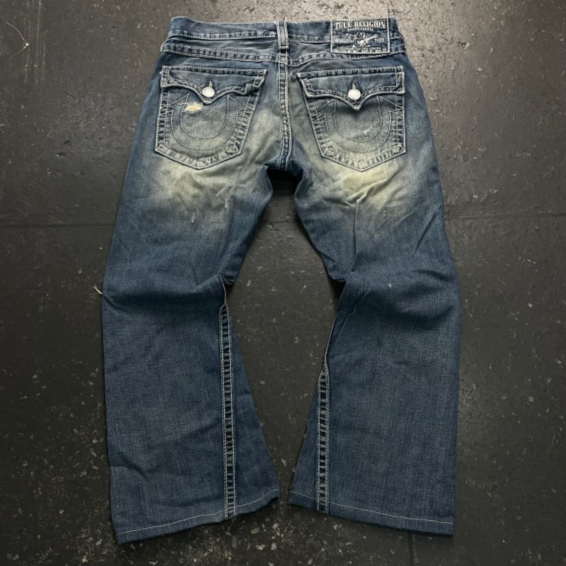 34 트루릴리전 섹션 조이 빅 T 부츠컷 팬츠  상품이미지5