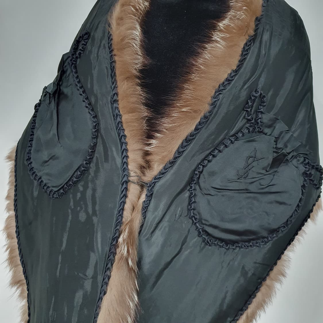 빈티지 입생로랑 폭스퍼 숄 케이프 y2k 올드머니 오네갸루 상품이미지6