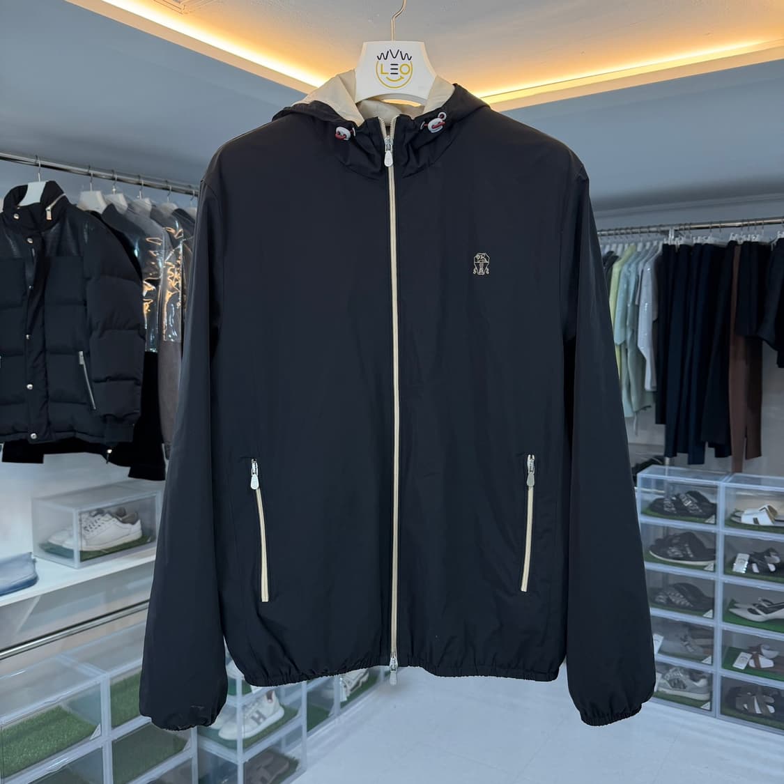 [리오브] 브루넬로 쿠치넬리 엠브로이더드 자수 로고 윈드브레이커 바람막이 상품이미지1