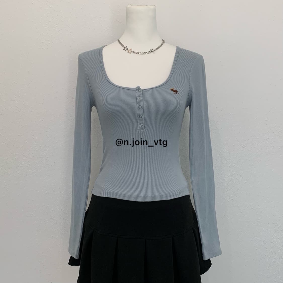 아베크롬비 헨리넥 뮤트하늘 롱슬리브 상품이미지1