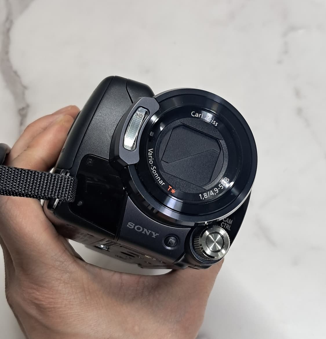 상태최상) 소니 HDD 60GB 핸디캠 HDR-SR11 캠코더 상품이미지9