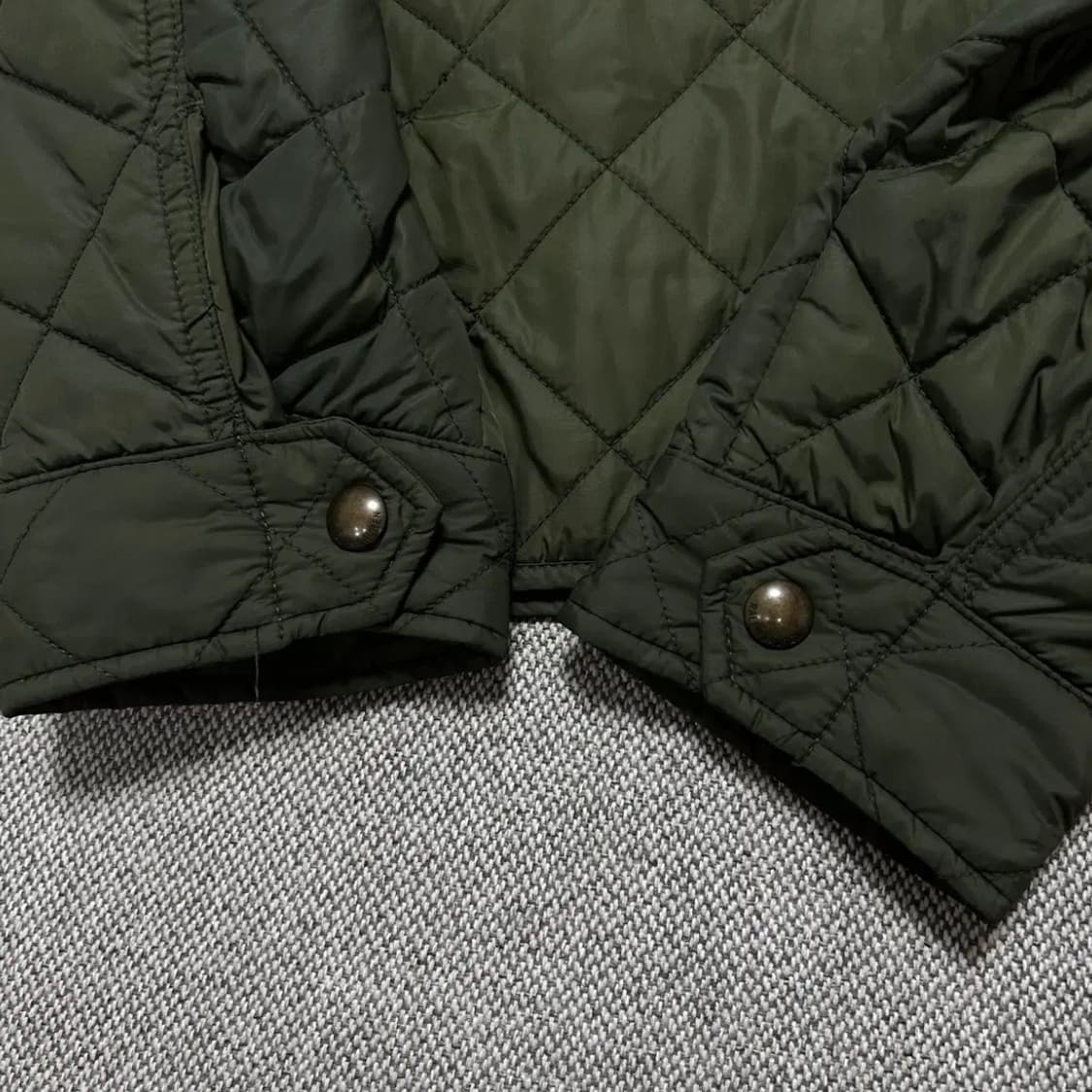 폴로 아이코닉 올리브카키 퀼팅 자켓(XL) 상품이미지7