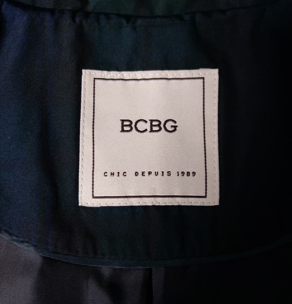 BCBG 다크 그린 타탄 체크 패턴 트렌치코트(85)

 상품이미지6