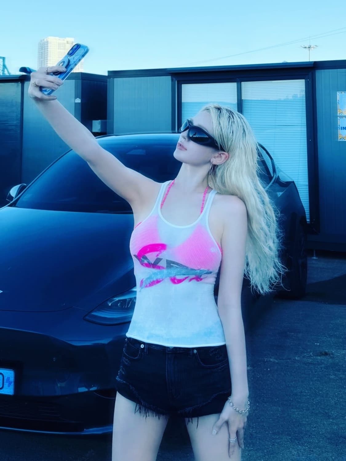 모왈로라 wet 웻 탱크 화이트 롬퍼 나시 1사이즈 yeezy 상품이미지1