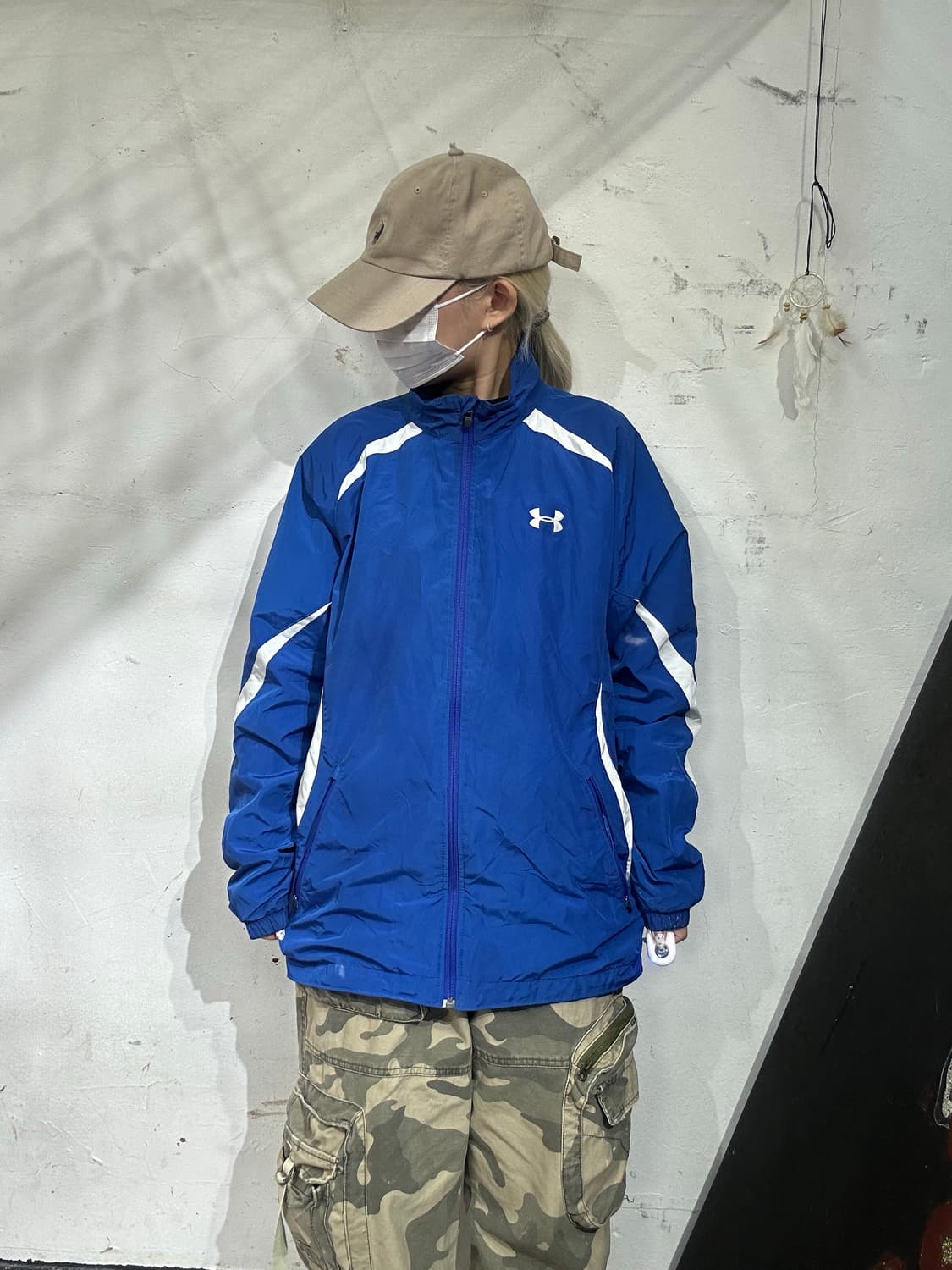 언더아머 블루 화이트 라인 바람막이 자켓  상품이미지2