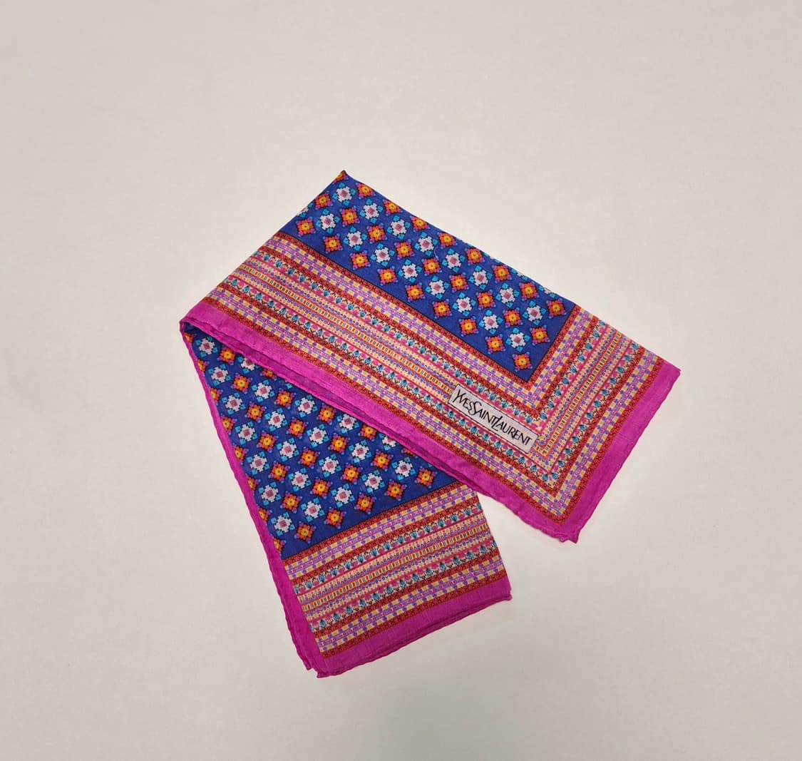 입생로랑 쁘띠 스카프 손수건 머플러 상품이미지2