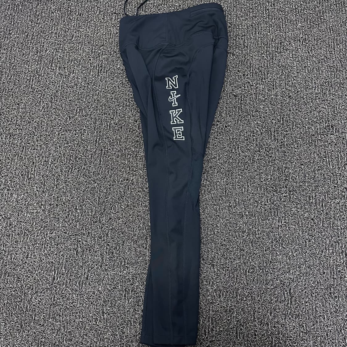 NIKE 나이키 여성 레깅스 필라테스복 운동복 블랙 S 상품이미지8