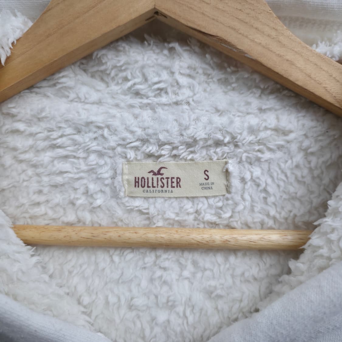 [S] 홀리스터 플리스 화이트 후드집업 상품이미지5