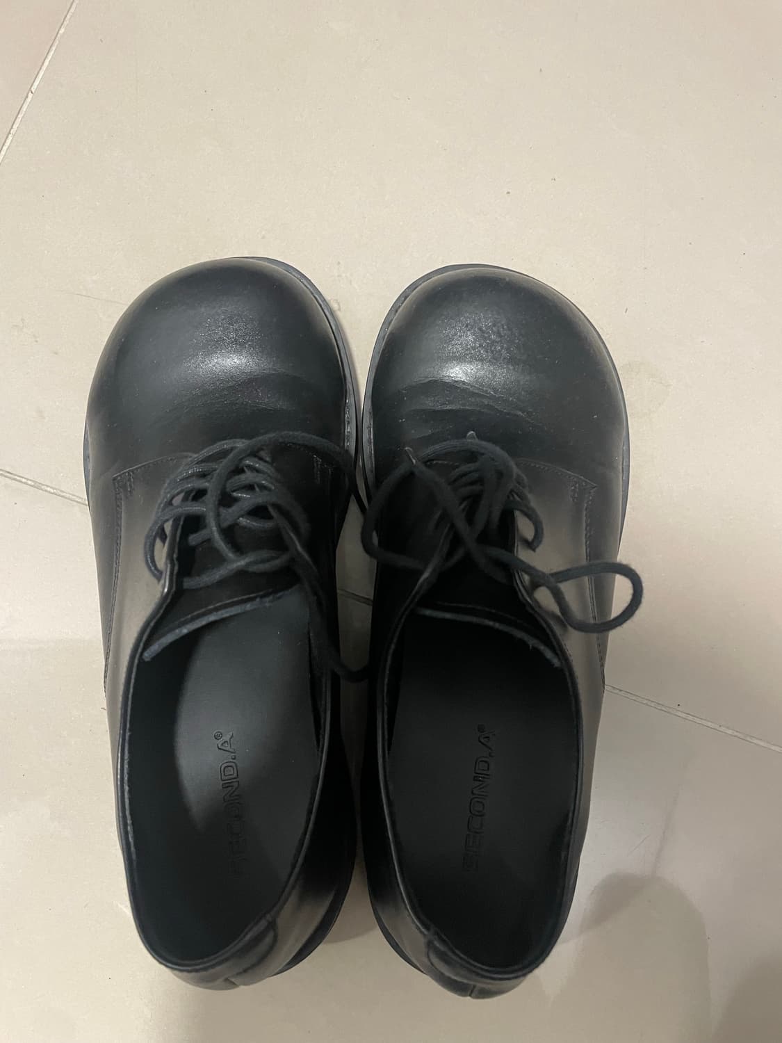 라운드토 더비슈즈 상품이미지1