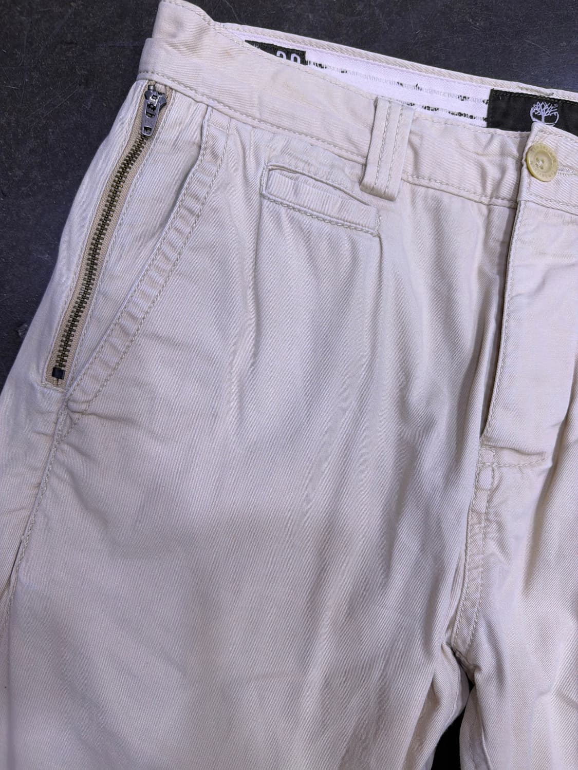 팀버랜드 어스키퍼스 Tilt 지퍼 디테일 코튼팬츠 베이지 30 상품이미지4