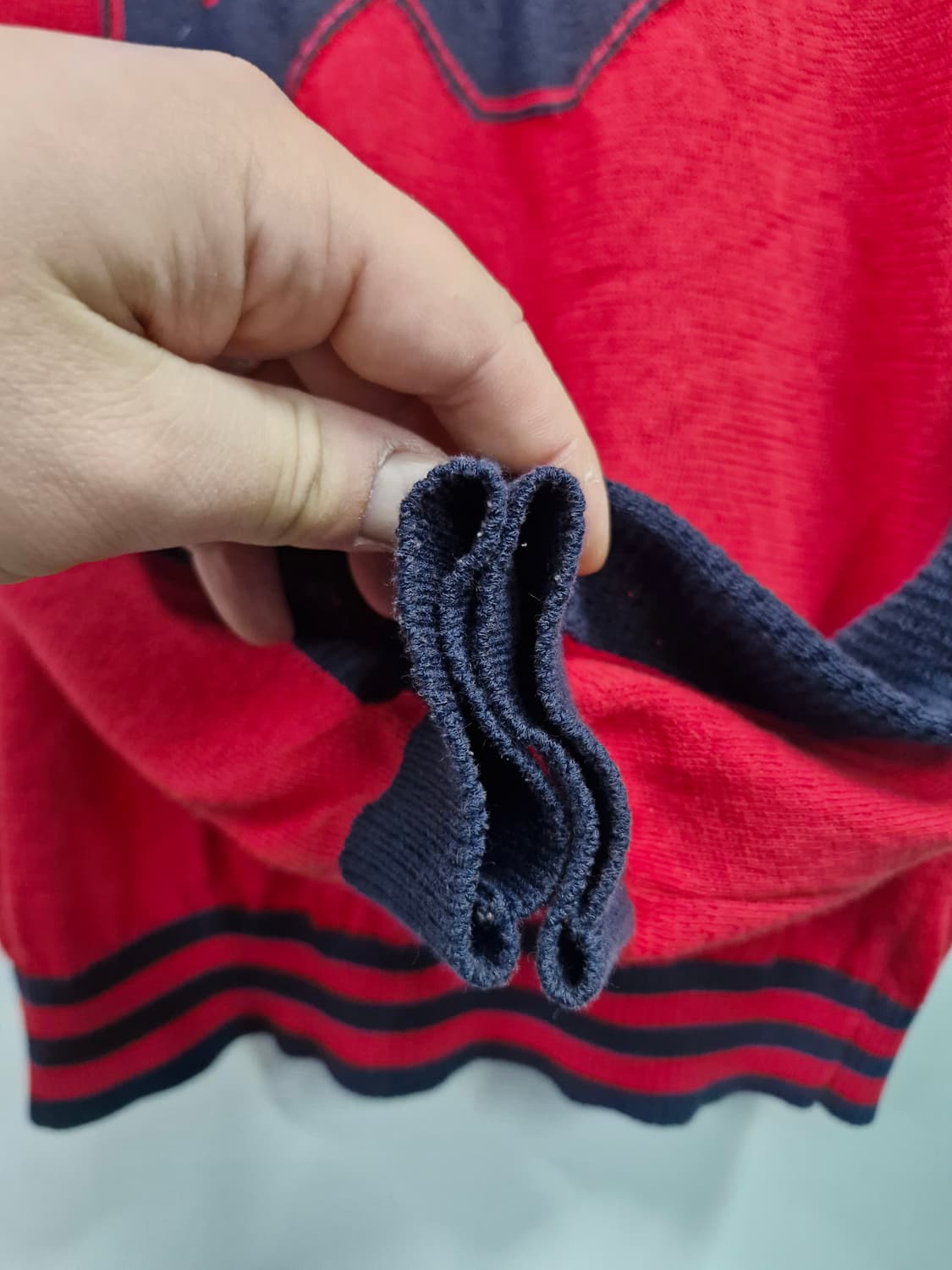 95M/66 파리게이츠 여성 니트 레드. 상품이미지4