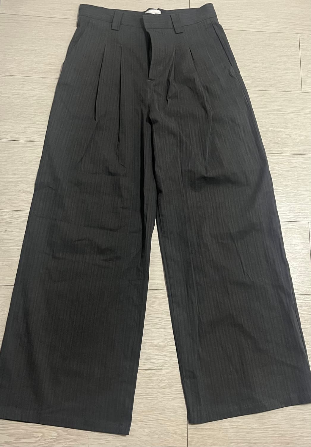 오데스 스트라이프 오버사이즈드 트라우저 상품이미지3