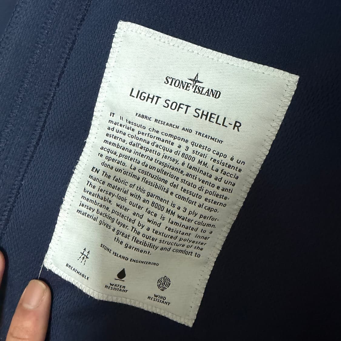 [표기XL 실측 L] 스톤아일랜드 라이트 소프트쉘 바람막이 자켓 블루 상품이미지5
