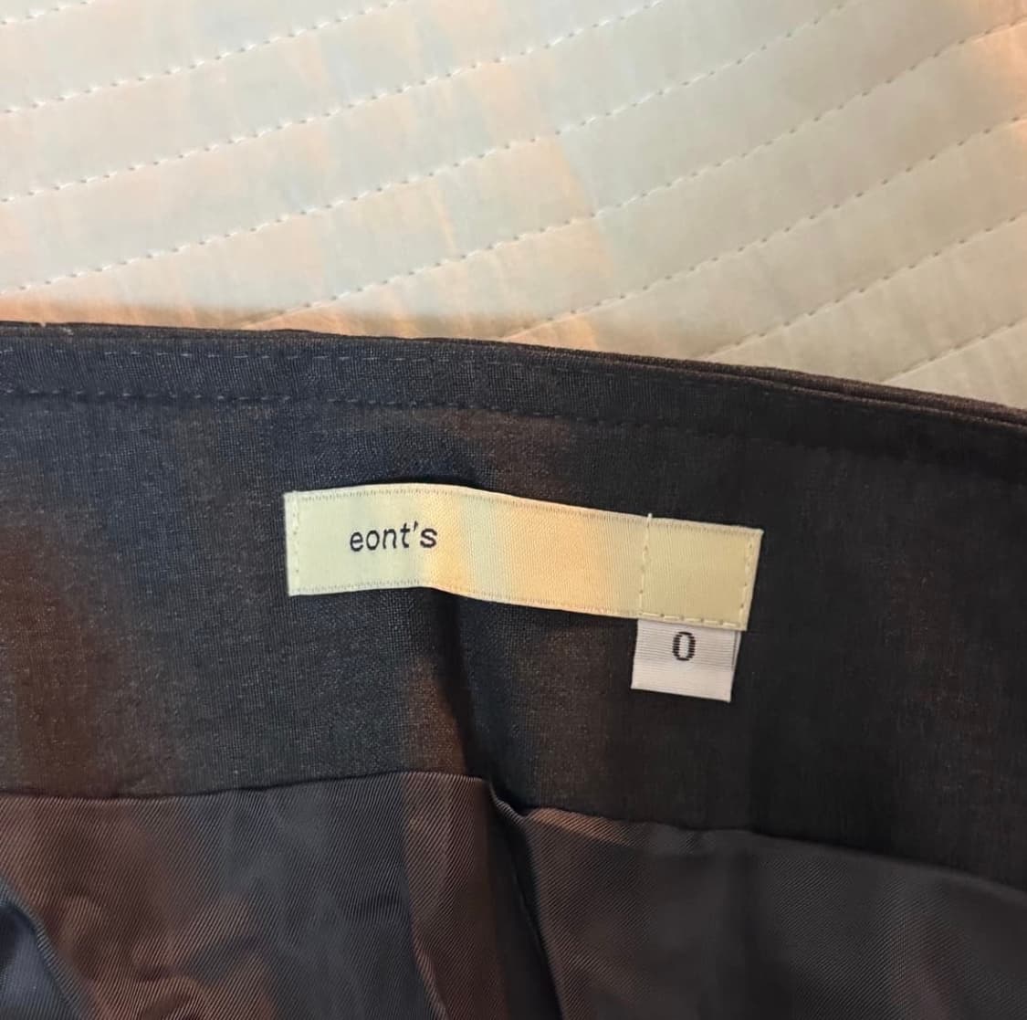 에옹쓰 오프비트 플리츠 스커트 그레이 상품이미지2