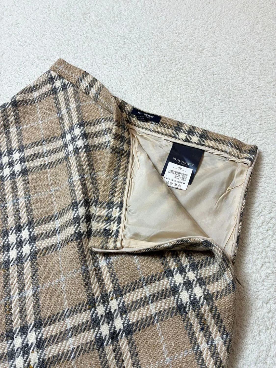 버버리 00's 노바체크 울 스커트 PN6905 상품이미지3