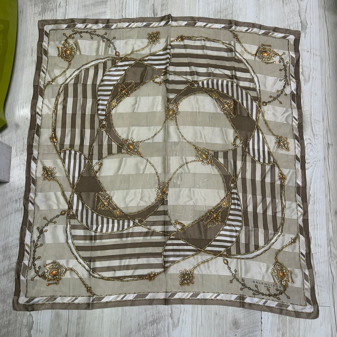 [OS] 발렌시아가 스카프 골드 체인 상품이미지2