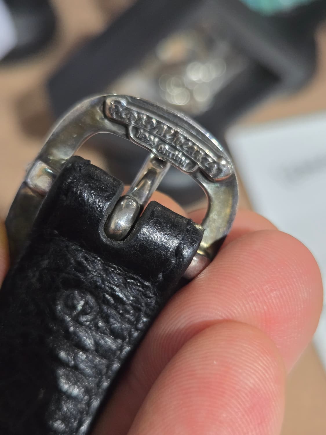 크롬하츠 타이니 건슬링어 가죽팔찌 상품이미지4