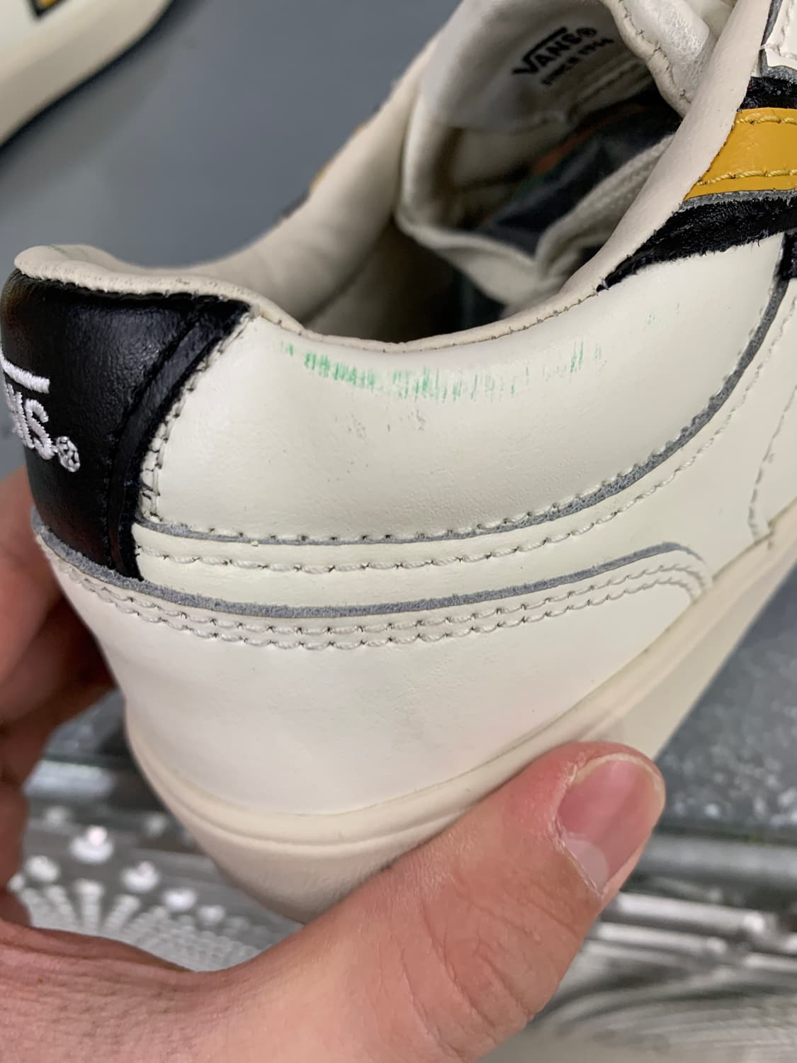 반스 로우랜드 볼트 260 상품이미지4