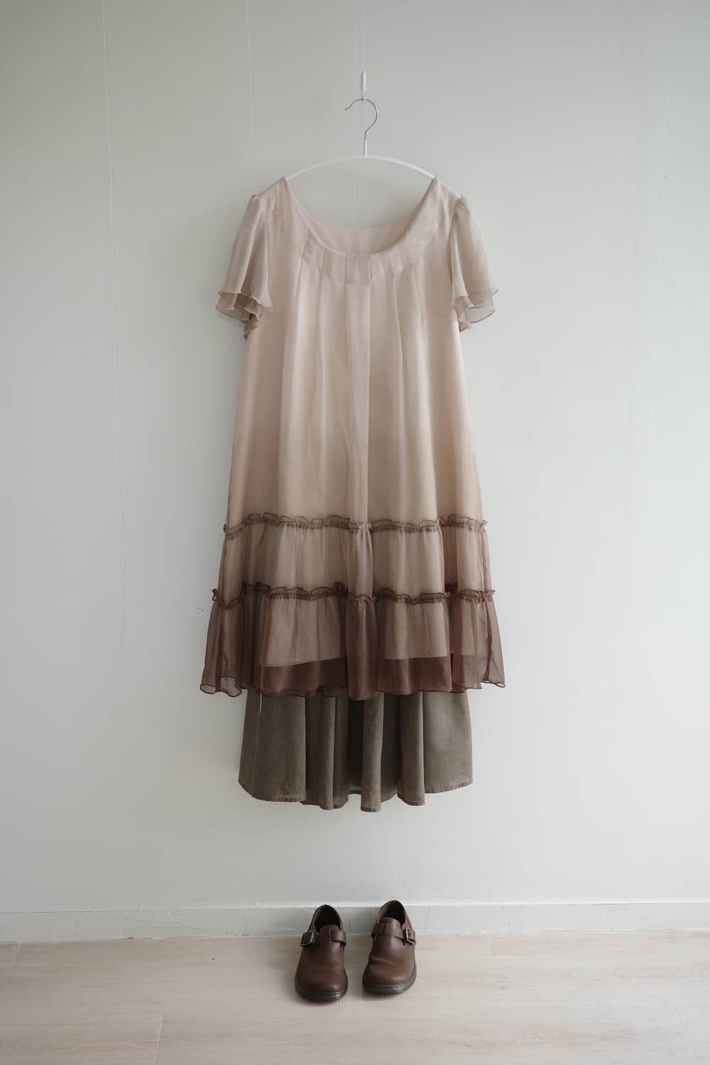 Soft peach pleated chiffon one-piece 상품이미지5