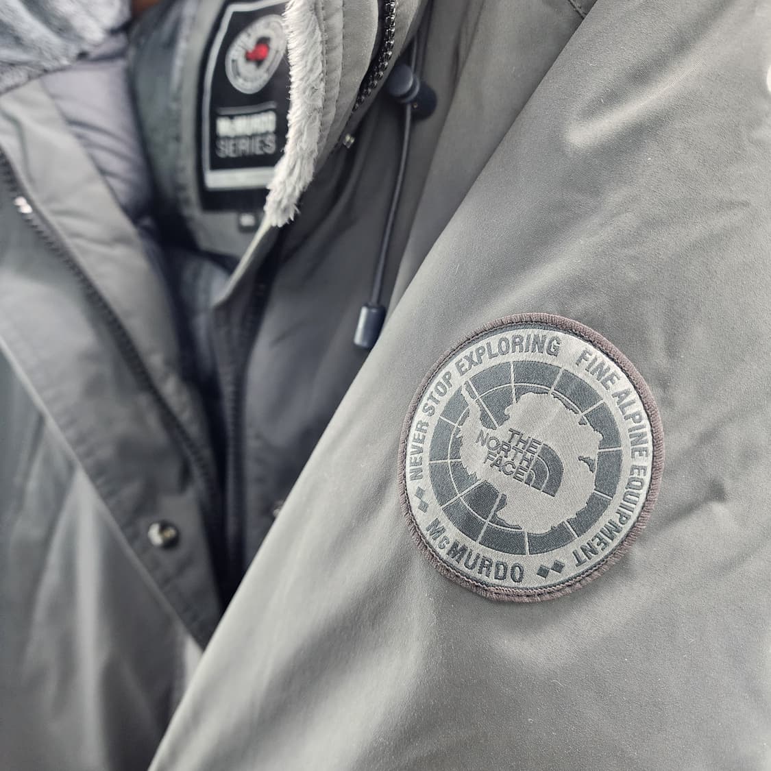 [95] 노스페이스 맥머도 구스다운 여성 패딩 코트 상품이미지8