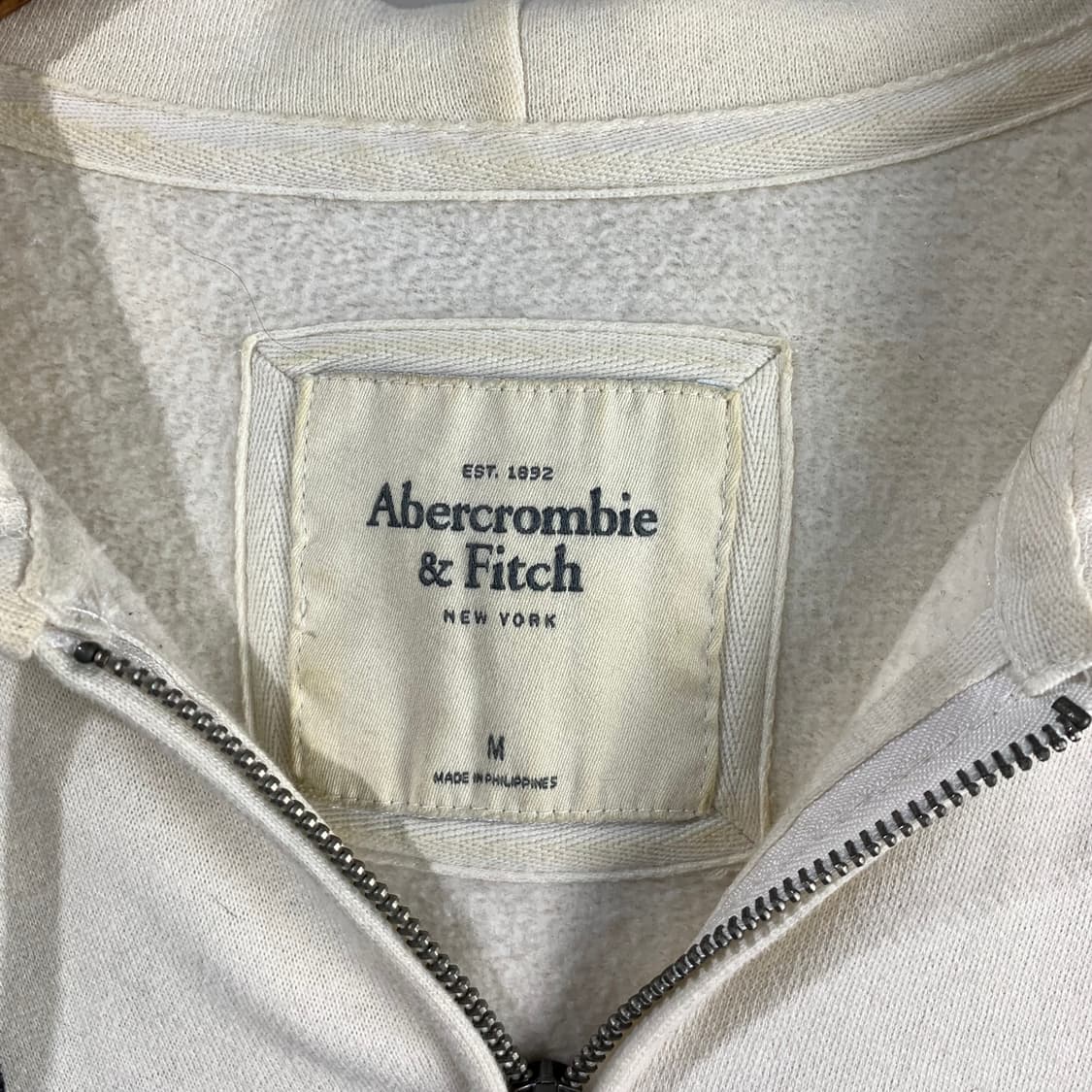 아베크롬비 y2k 와투케 화이트 딱붙 후드집업 상품이미지6