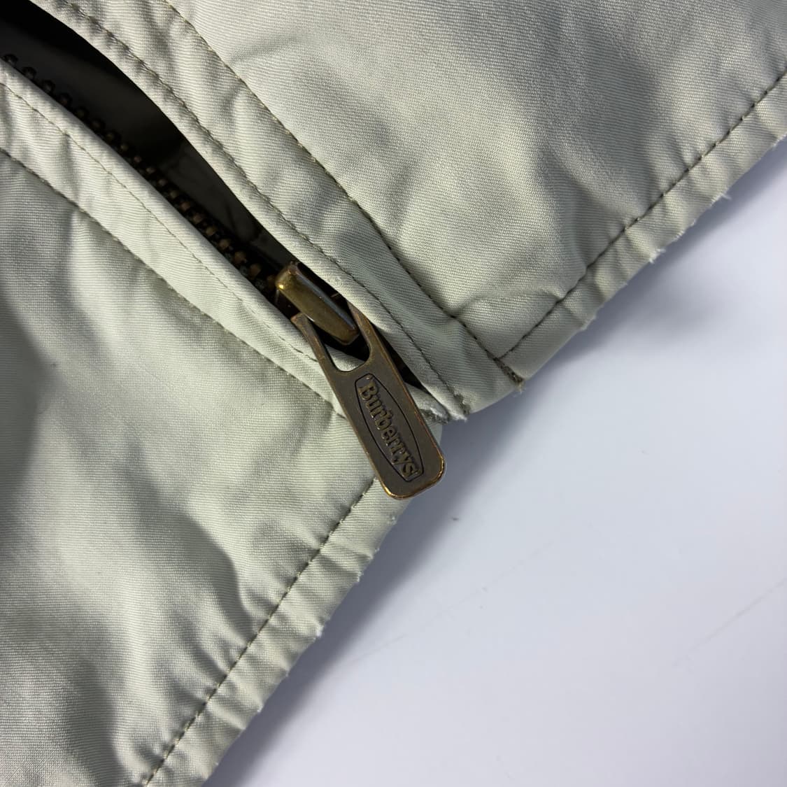 Burberry  버버리 90,s 자수 블루종 자켓 상품이미지6