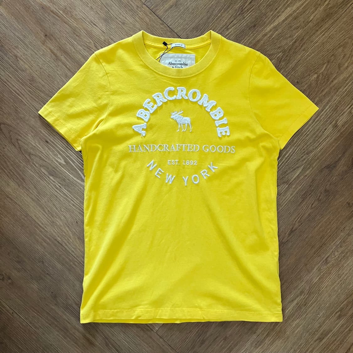 N219 아베크롬비 반팔 옐로우 상품이미지1