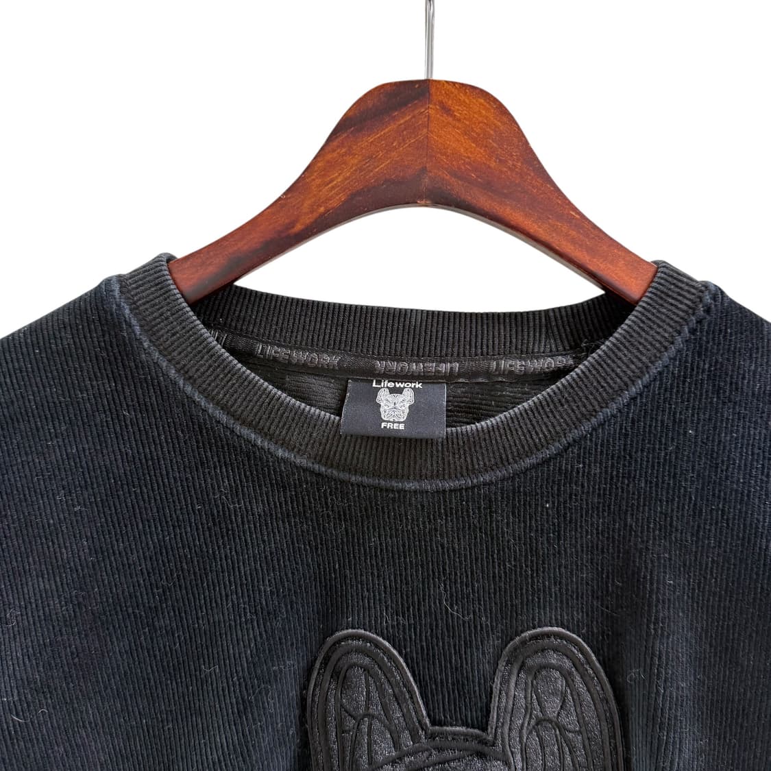 라이프워크 블랙 맨투맨 상품이미지5