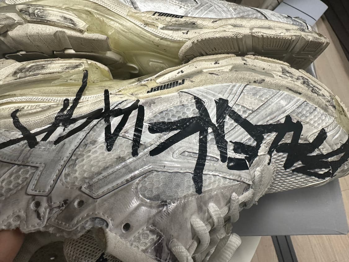 발렌시아가 그래피티 러너 45 상품이미지6