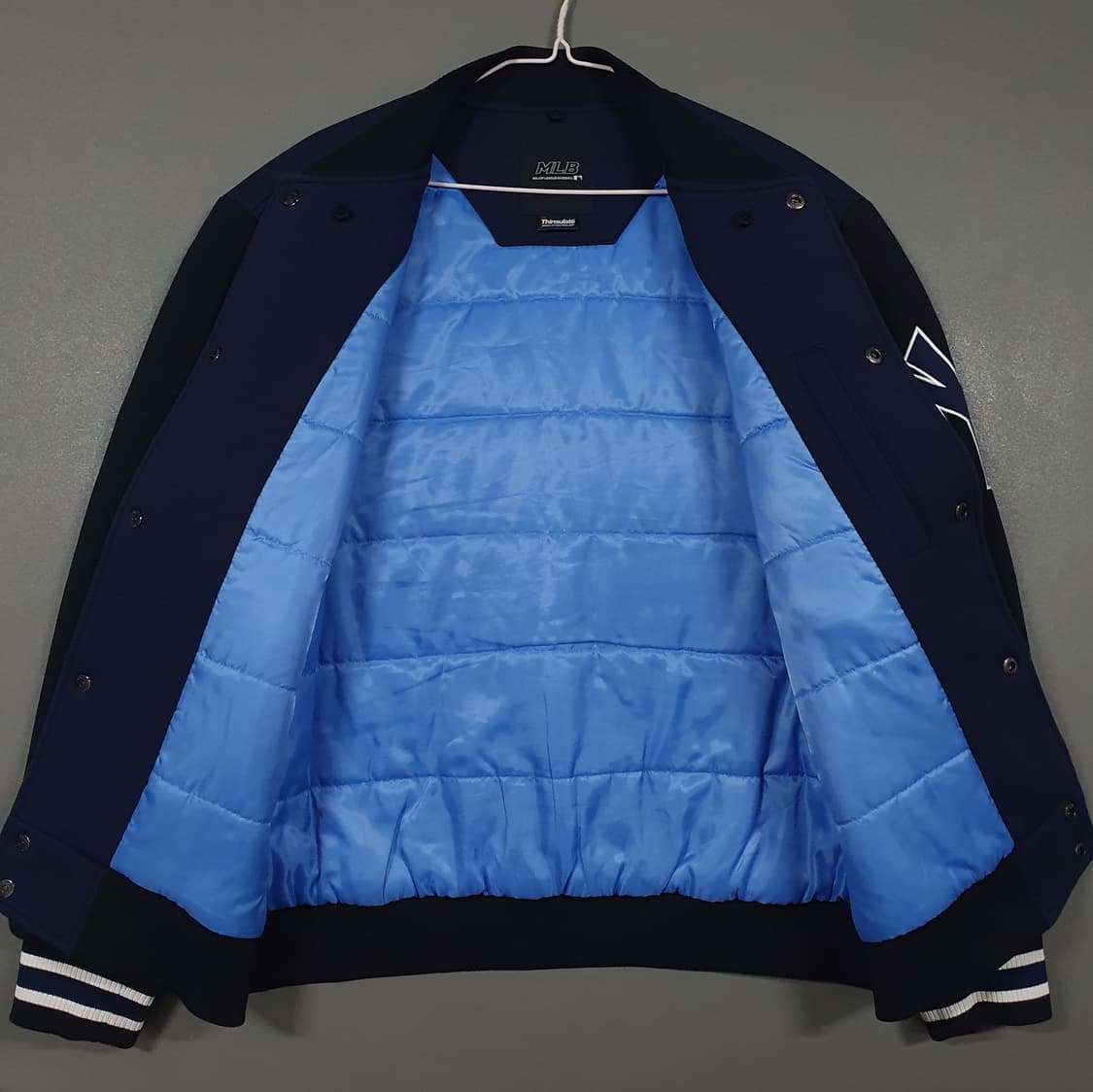 XL) MLB 신형 뉴욕양키즈 신슐레이트 패딩 바시티 스타디움 자켓 상품이미지8