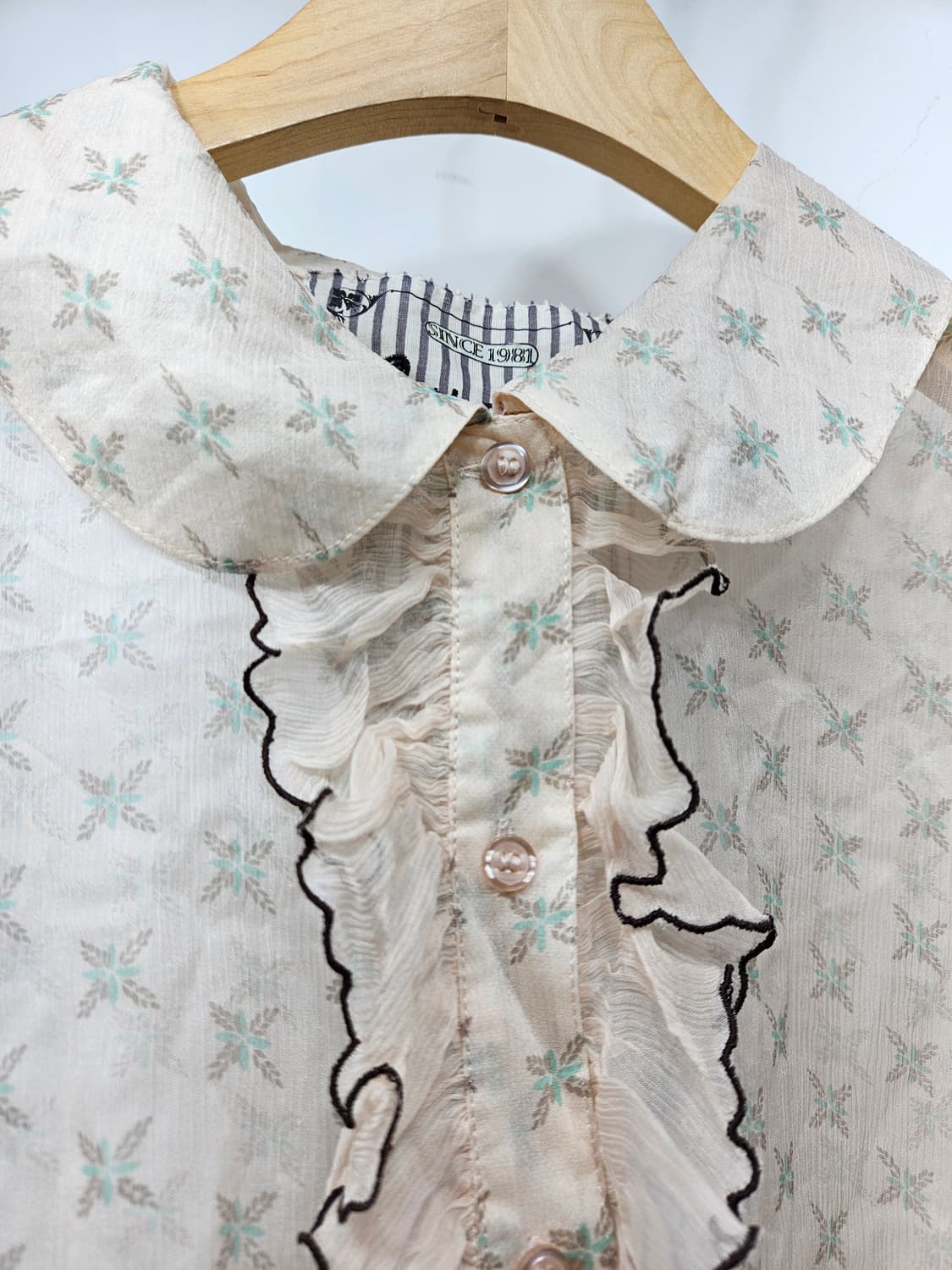 게스(Guess) 실크 100% 프릴 블라우스 S 상품이미지8