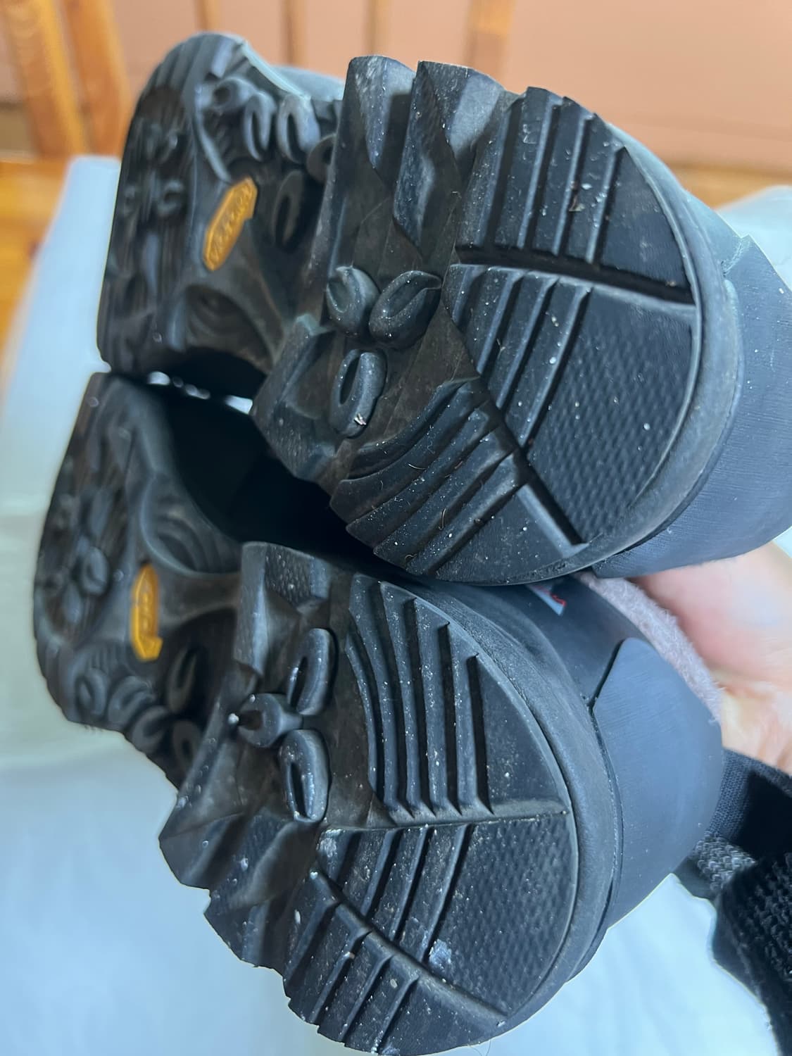 로아 친치노 41 사이즈 (정품 )박스있음  상품이미지5