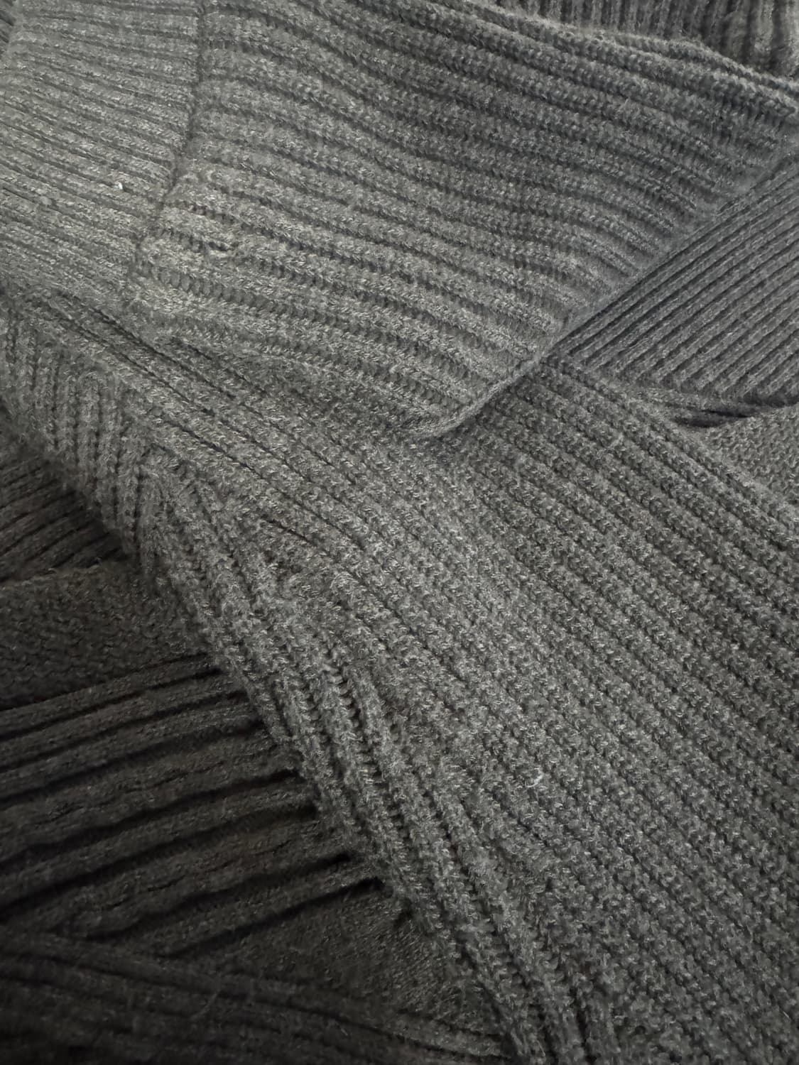 장미쉘바스키아 골프 구스다운 캐시미어 혼용 니트 패딩 XL ~ L 상품이미지5