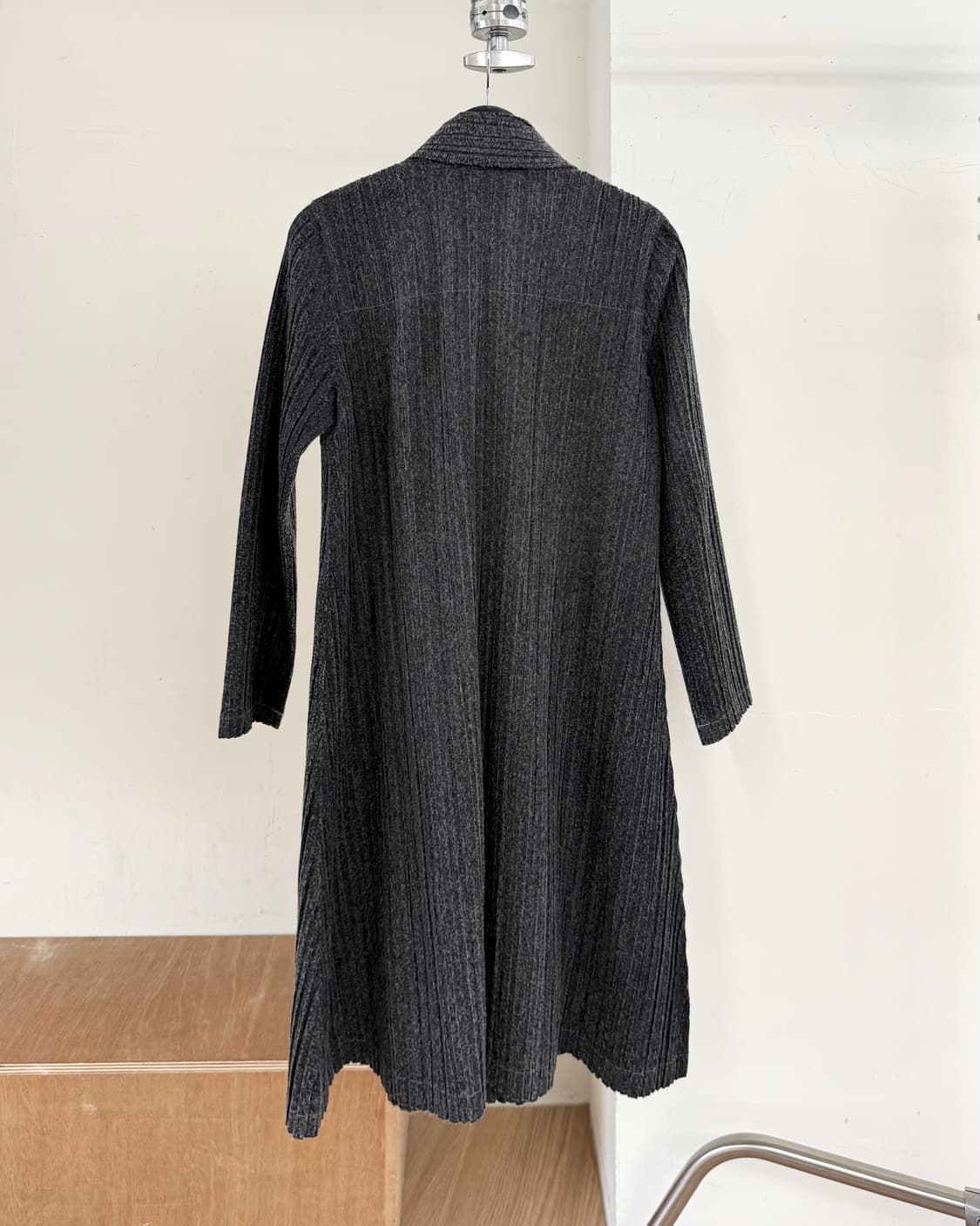 플리츠 플리즈 그레이 버튼업 롱 원피스 코트 상품이미지6