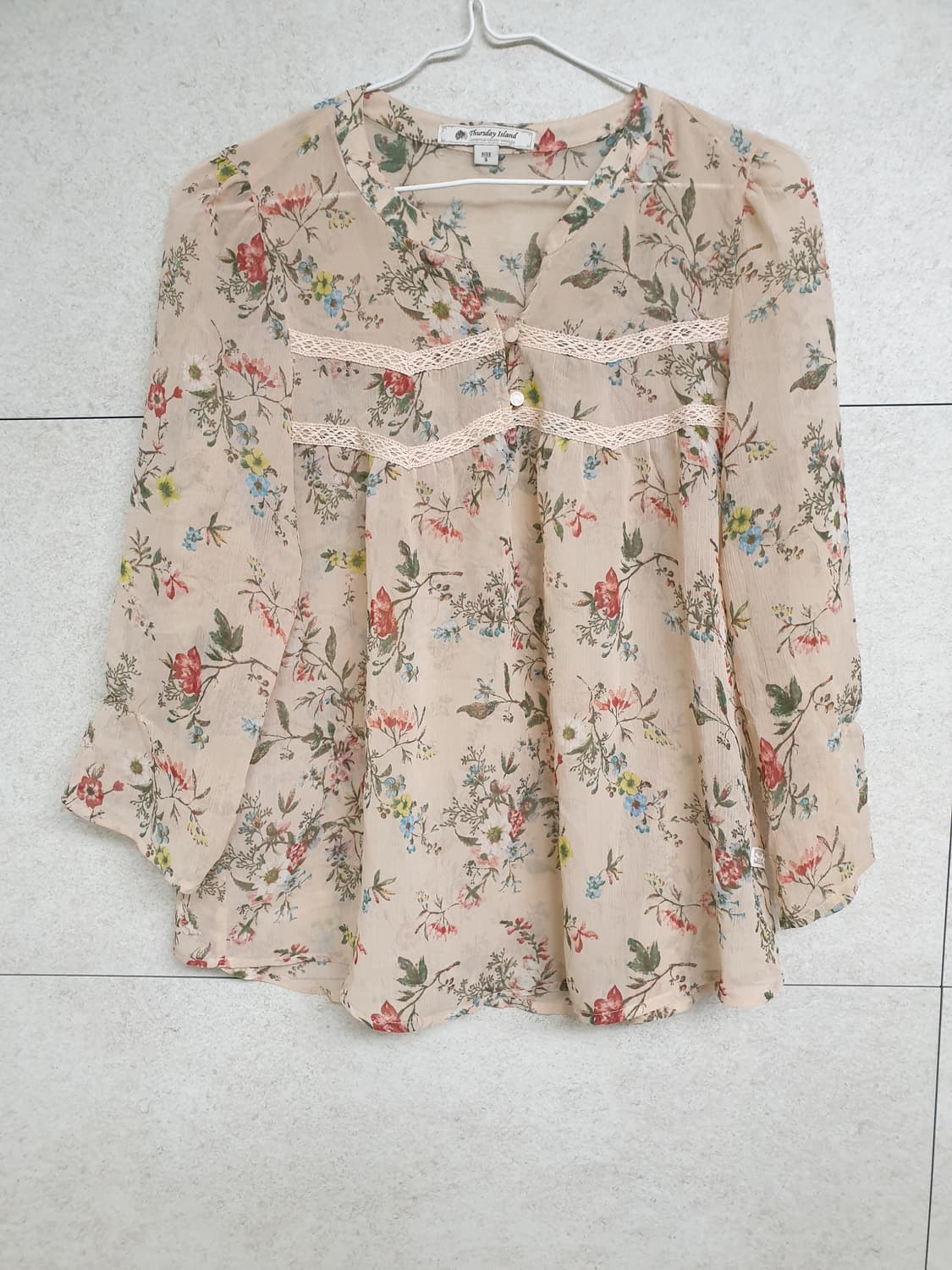 써스데이아일랜드 블라우스 상품이미지2