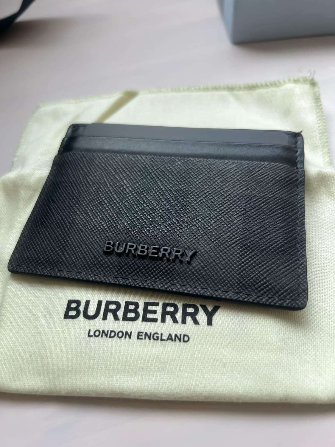 버버리 지갑 상품이미지1