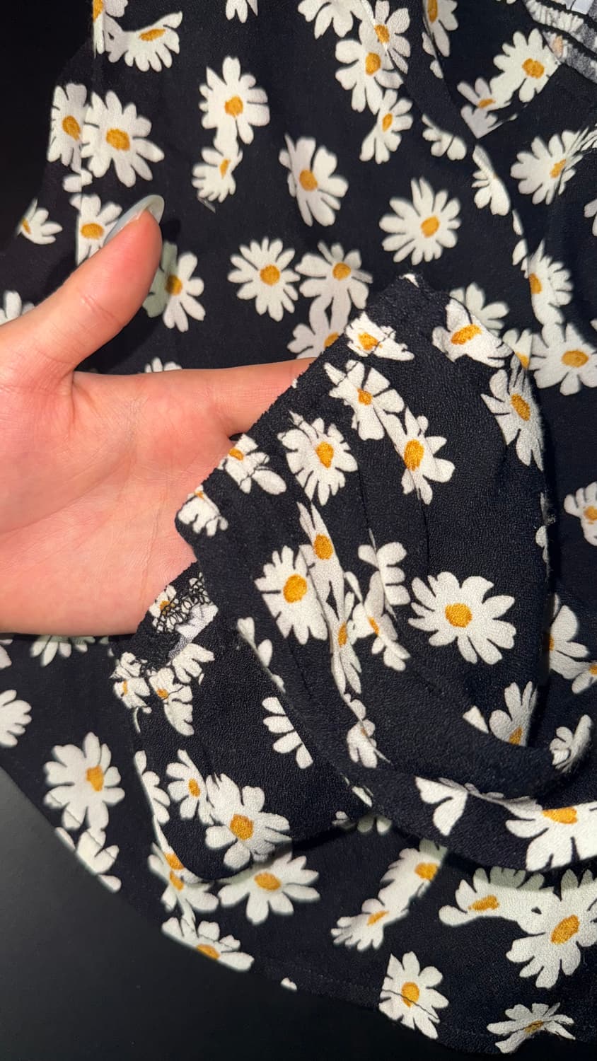 고윤정 블라우스 reformation reign top in daisy 상품이미지7