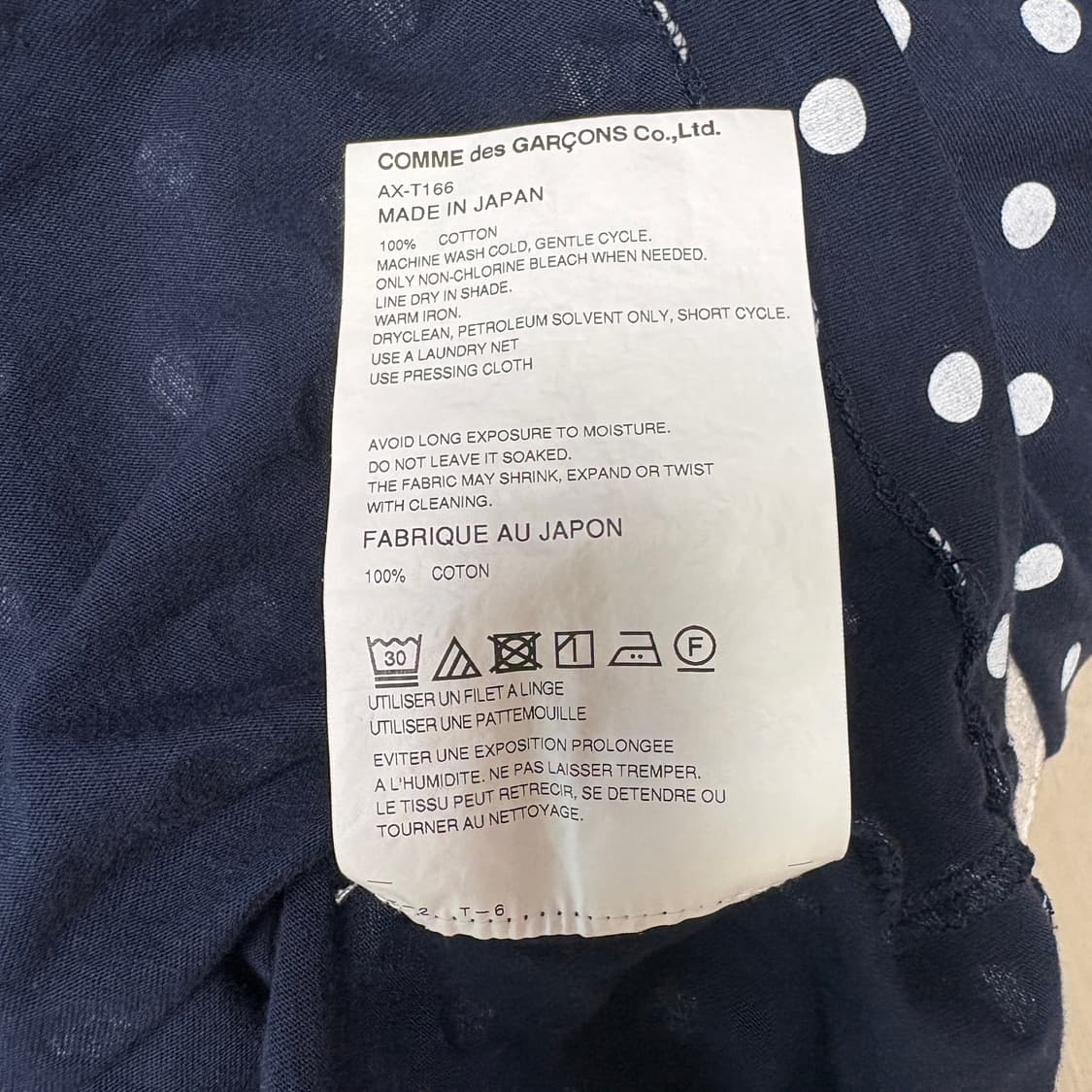 플레이 꼼데가르송 폴카 닷 레드 하트 롱슬리브 티셔츠 네이비 상품이미지3