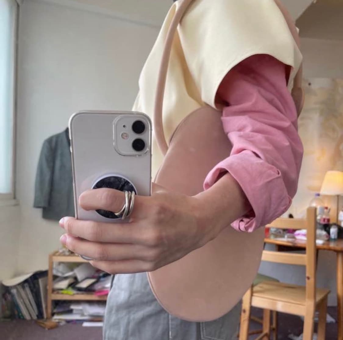 밤볼레 Saturn bag (nubuck beige) 상품이미지1