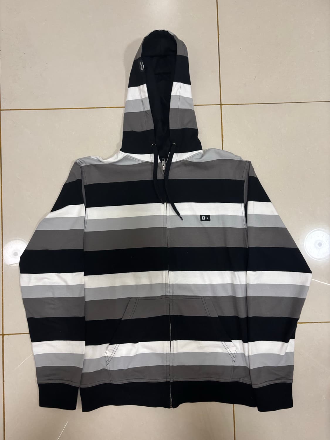 00s 포스타 클로딩 후드집업 상품이미지3