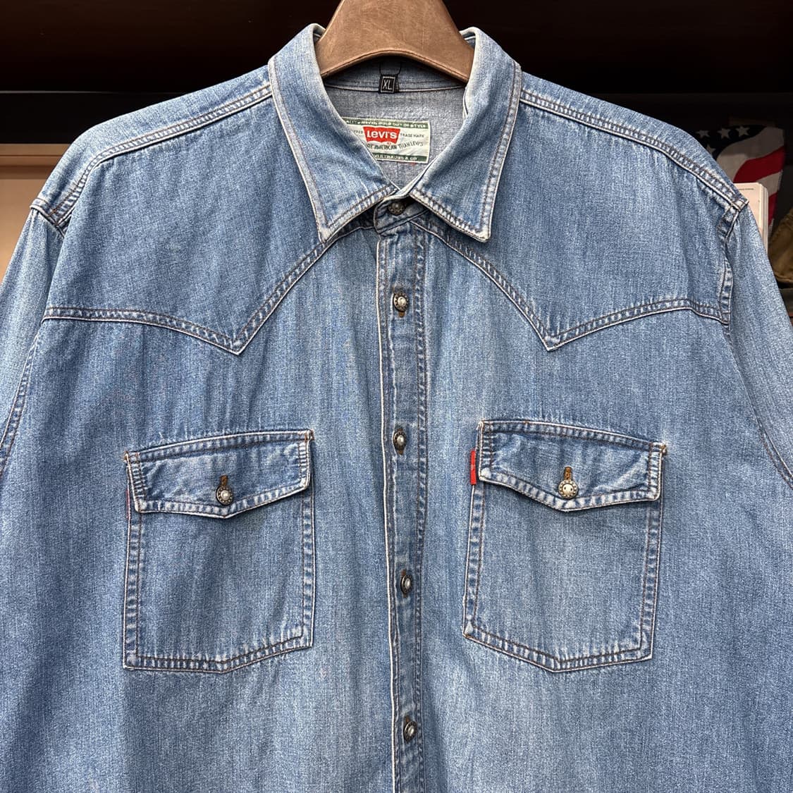 90s 리바이스 메탈버튼 웨스턴 요크 워싱 데님셔츠 N1203 상품이미지3
